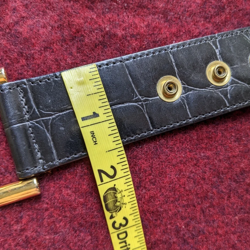 Versace Stunning Vintage Medusa Medallions And Chain Belt - Picture 10 of 13